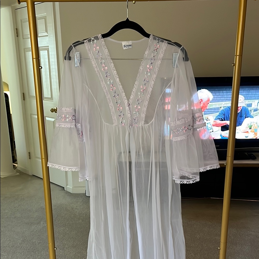 Bernette vintage peignoir robe no size tag